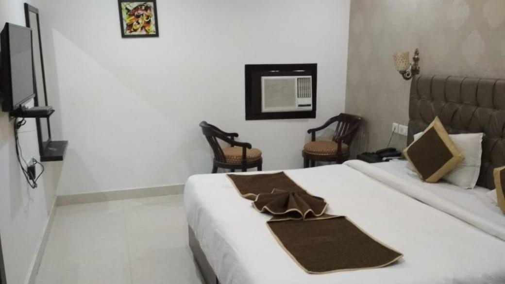 Fabhotel Idea Inn อัครา ภายนอก รูปภาพ